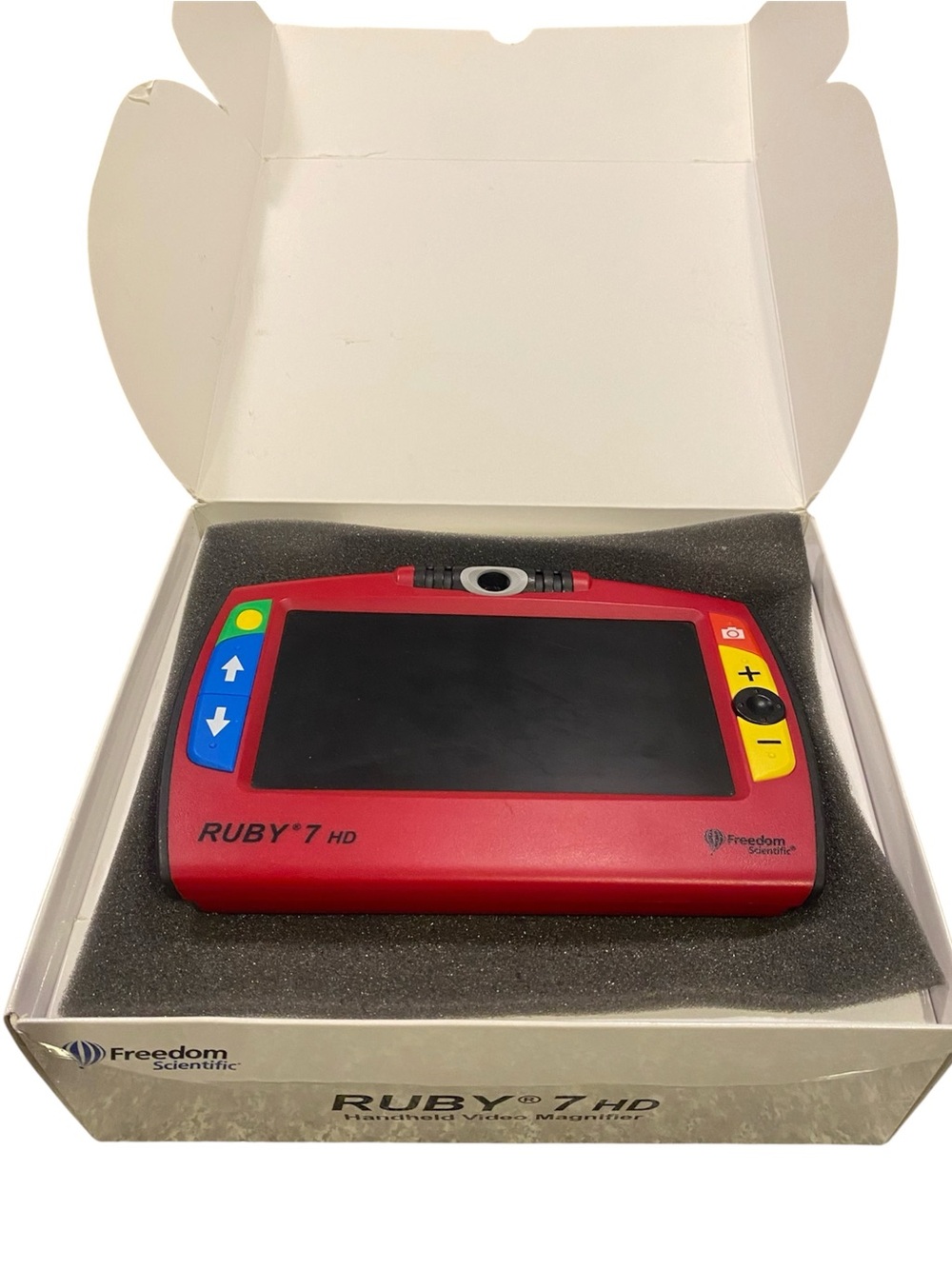 Ruby 7 HD Handheld Video Magnifier - Red - Picture 2 of 6